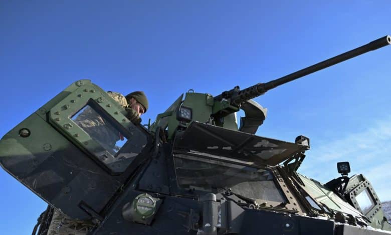 مساعدات عسكرية لأوكرانيا