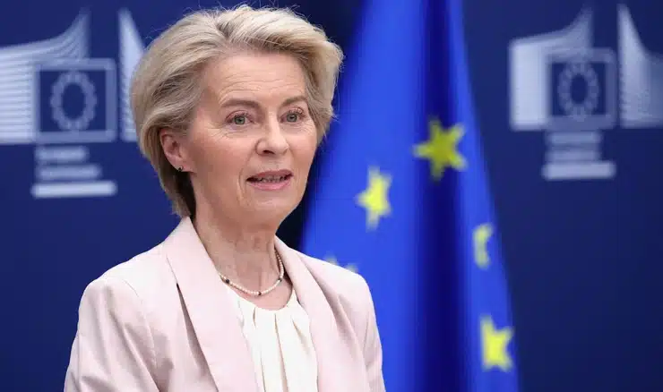المفوضية الأوروبية برئاسة أورسولا فون دير لاين
