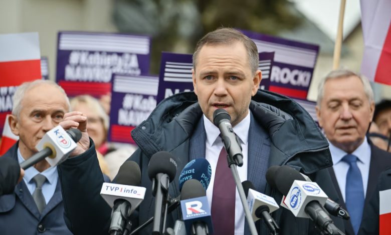 المرشح الرئاسي كارول ناوروكي