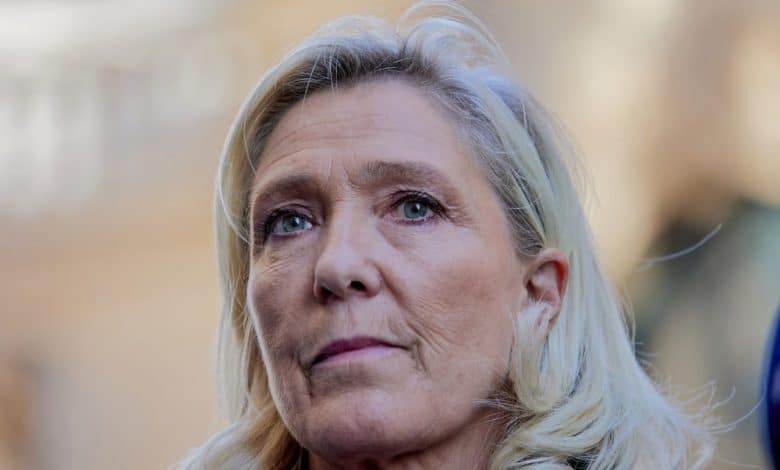 زعيمة التجمع الوطني، مارين لوبان