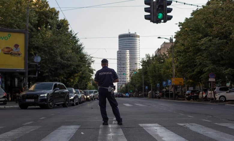 السلطات الصربية