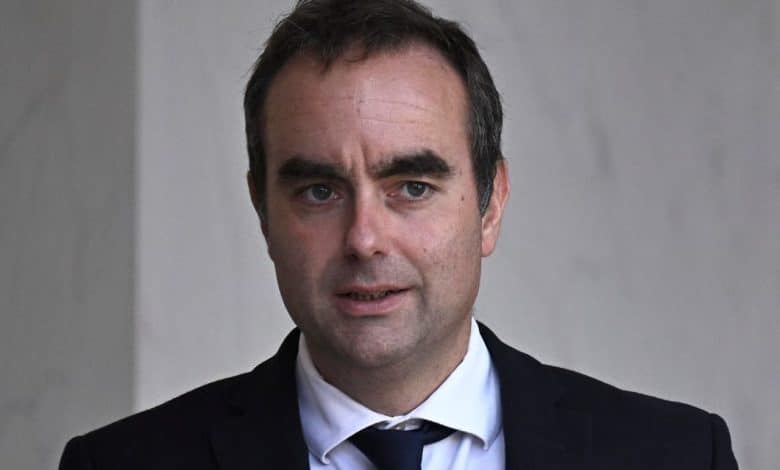 رئيس الوزراء سِباستيان ليكورنو