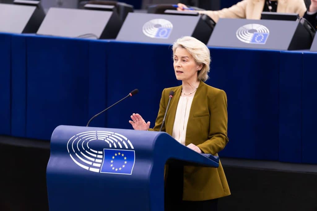 أرسولا فون دير لاين