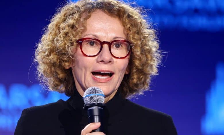 نائبة الأمين العام لحلف شمال الأطلسي (الناتو)، رادميلا شيكيرينسكا