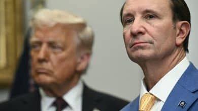 حاكم ولاية لويزيانا جيف لاندري