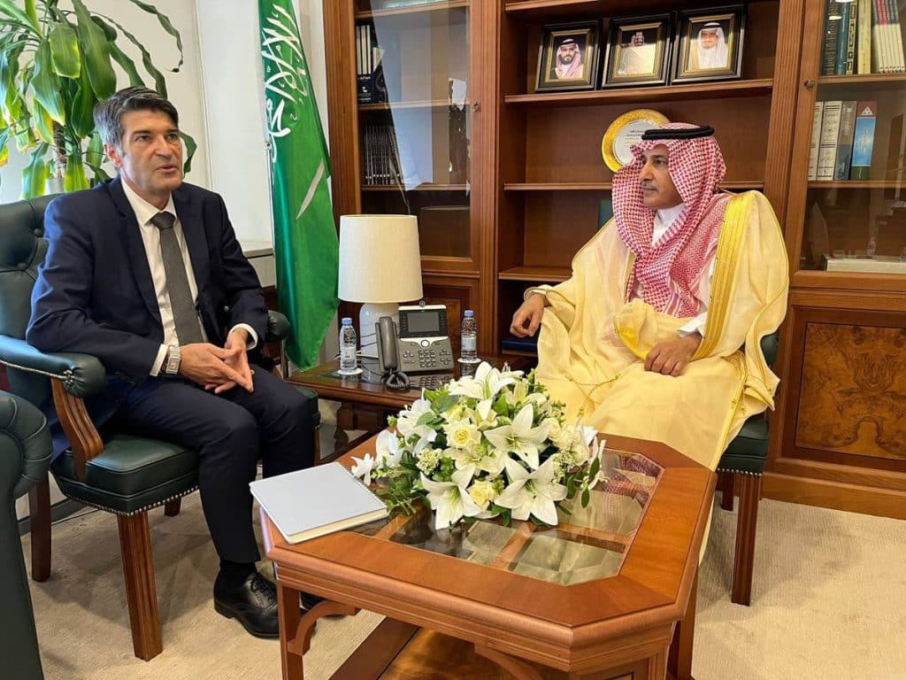 العلاقات الفرنسية السعودية