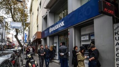 العقوبات الأمريكية على إيران تضيق الخناق على البنوك والتجارة التركية