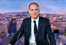 رافائيل جلوكسمان يعلن ترشحه لرئاسة فرنسا في 2027 ويدعو اليسار إلى عدم الخوف من ميلونشون