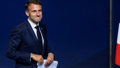 توقعات ببلوغ الدين العام الفرنسي أكثر من 130% من الناتج في 2030 ونمو دون 1% هذا العام