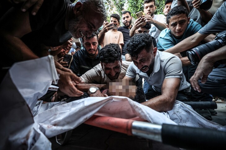 قصف إسرائيلي على منزل في بيت لاهيا يقتل 3 فلسطينيين ويرفع حصيلة الشهداء اليومية إلى 6