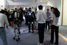 البرلمان الأوروبي يعرض روبوتات ذكية لتعويض نقص 11 مليون عامل بحلول 2035