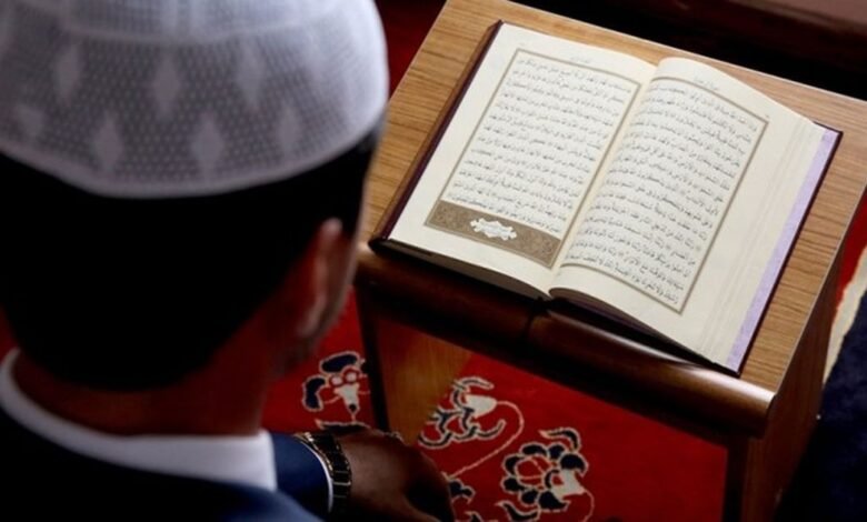 محكمة سويدية تدين ناشطة يمينية بجريمة كراهية بعد حرق القرآن